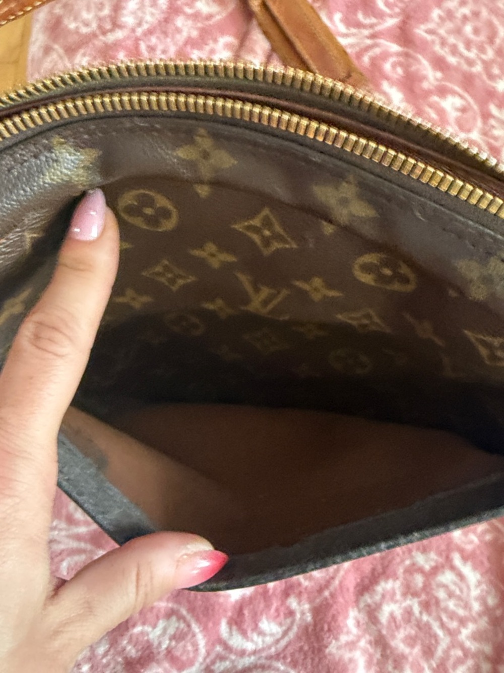 Louis Vuitton Monogram Juene Fille - Picture 6 of 11